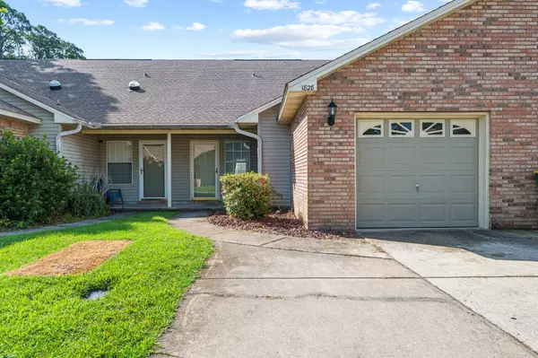 1828 Sod DR #2, Fort Walton Beach, FL 32547