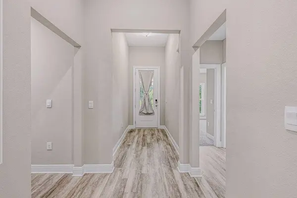 9051 Bird Song CIR, Milton, FL 32583
