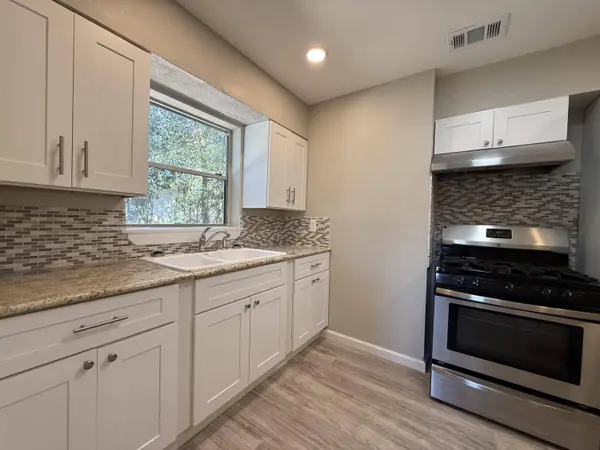 401 Shrewsbury RD, Mary Esther, FL 32569