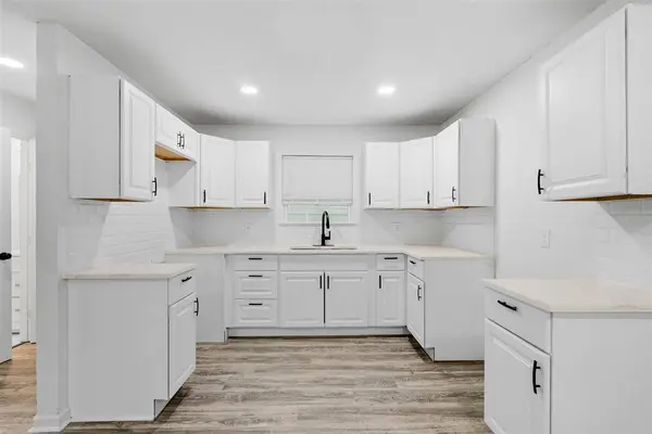 4002 Rutland ST, Houston, TX 77018