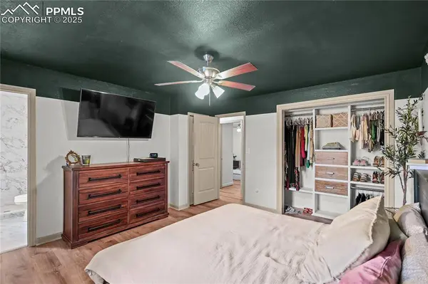 2445 Maroon Bells AVE, Colorado Springs, CO 80918