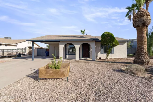 1711 W STOTTLER Drive, Chandler, AZ 85224