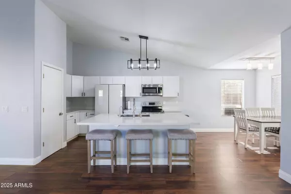 1422 S 230TH Avenue, Buckeye, AZ 85326