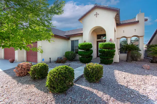Best Master-Planned Communities in Henderson, Nevada,Javier Mendez