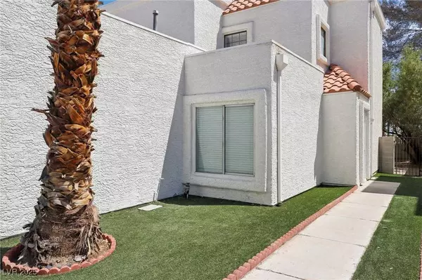 3132 Centavo DR, Las Vegas, NV 89117