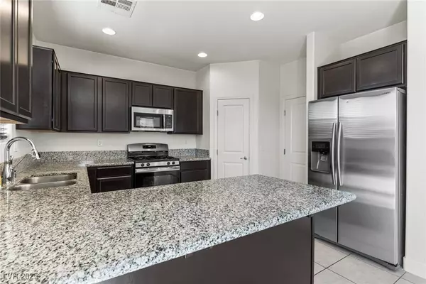 1817 Cosmo Star AVE, North Las Vegas, NV 89081