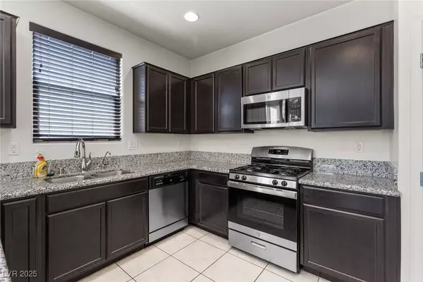 1817 Cosmo Star AVE, North Las Vegas, NV 89081