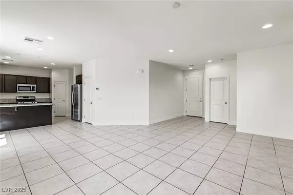 1817 Cosmo Star AVE, North Las Vegas, NV 89081