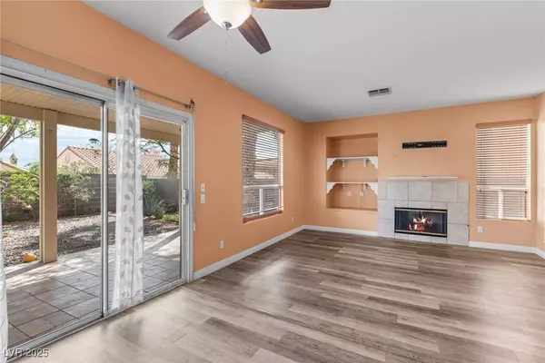 3862 Willowview CT, Las Vegas, NV 89147