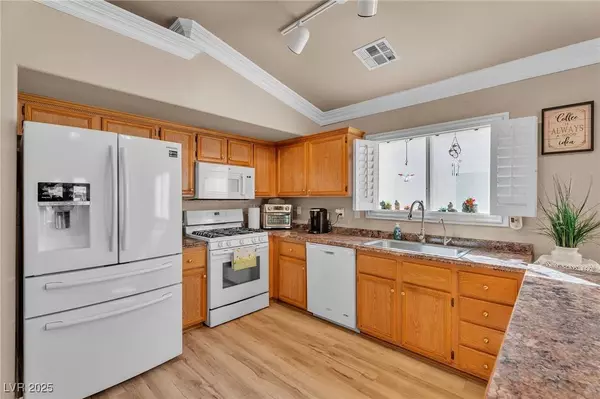 3629 Newton Falls ST, North Las Vegas, NV 89032