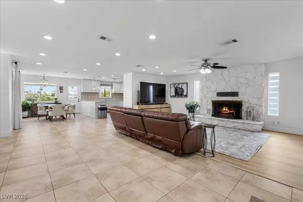 2254 Red Rock ST, Las Vegas, NV 89146