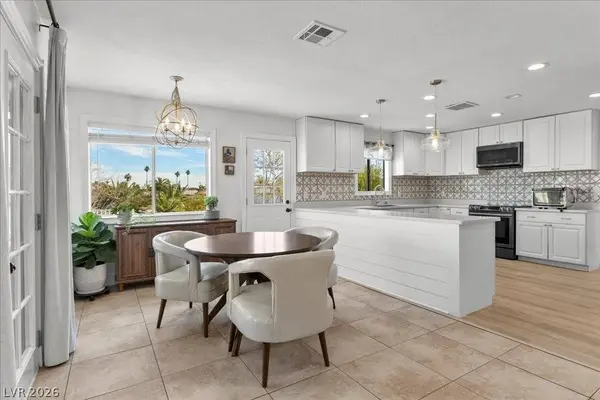 2254 Red Rock ST, Las Vegas, NV 89146