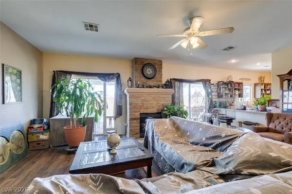 5816 Emperor WAY, Las Vegas, NV 89130