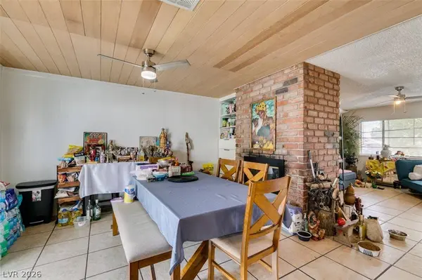 1709 Shadow Mountain PL, Las Vegas, NV 89108