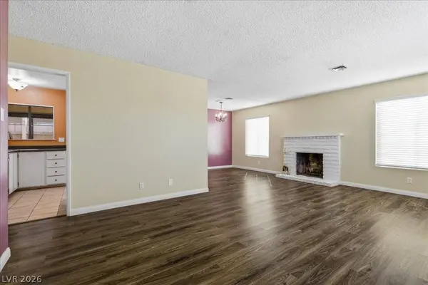 5260 N Lakewood CT, Las Vegas, NV 89120