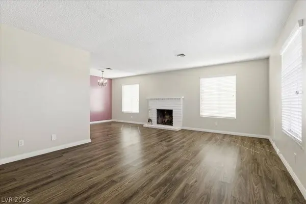 5260 N Lakewood CT, Las Vegas, NV 89120