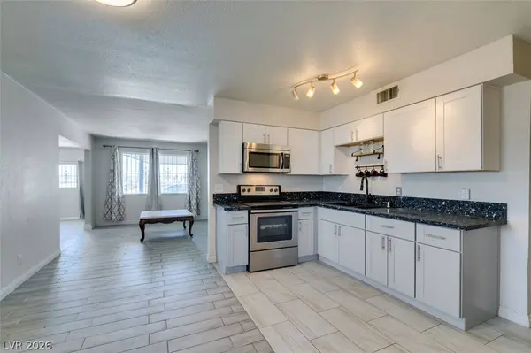2737 Englestad ST, North Las Vegas, NV 89030