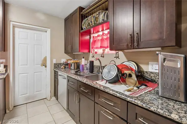 1305 N Mojave RD, Las Vegas, NV 89101