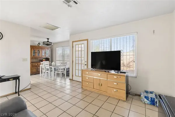 4166 Tolkien AVE, Las Vegas, NV 89115