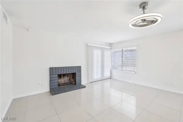 7139 Mountain Moss DR, Las Vegas, NV 89147