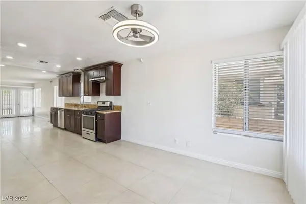 7139 Mountain Moss DR, Las Vegas, NV 89147