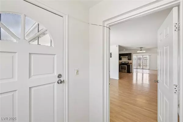 882 Westminster AVE, Las Vegas, NV 89119