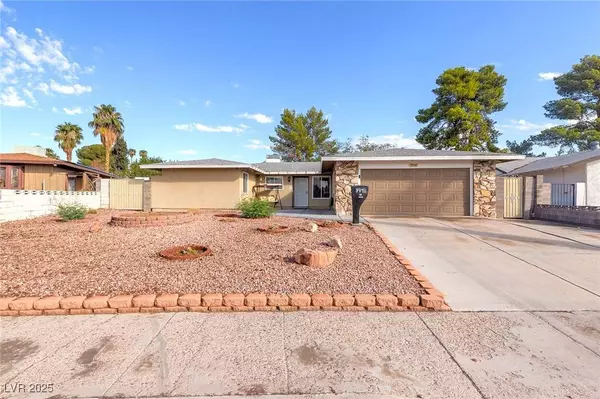 3948 Oakhill AVE, Las Vegas, NV 89121