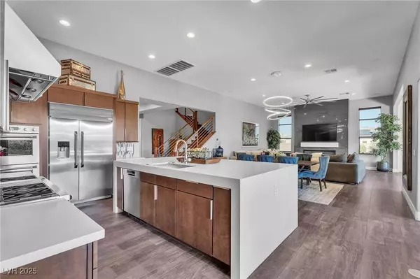 7873 Wheeler Creek CT, Las Vegas, NV 89113