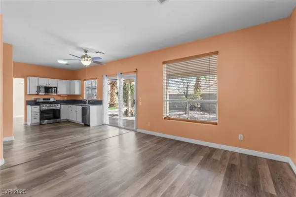 3862 Willowview CT, Las Vegas, NV 89147