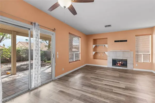 3862 Willowview CT, Las Vegas, NV 89147