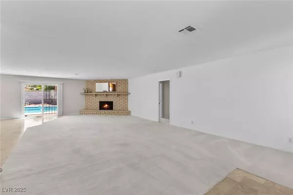 3096 Zane CIR, Las Vegas, NV 89121