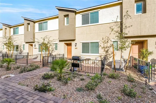 2961 Starwhite ST, Las Vegas, NV 89122
