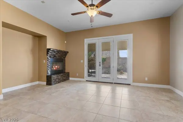 1011 Via Calderia PL, Henderson, NV 89011