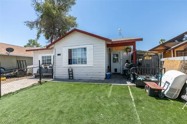 868 Shrubbery LN, Las Vegas, NV 89110