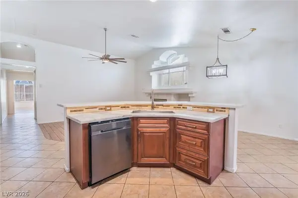 1554 Mount Hood ST, Las Vegas, NV 89110