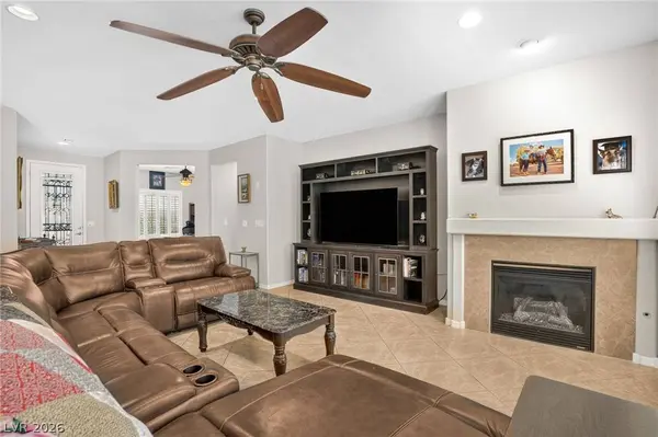 2517 Black River Falls DR, Henderson, NV 89044
