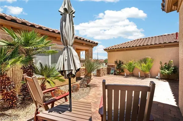 2517 Black River Falls DR, Henderson, NV 89044