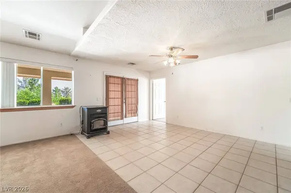 4121 Effinger LN, Pahrump, NV 89060