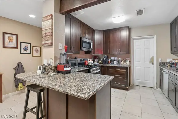 1305 N Mojave RD, Las Vegas, NV 89101