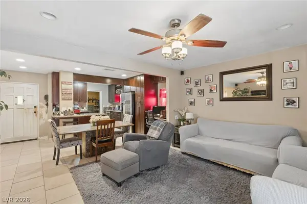 1305 N Mojave RD, Las Vegas, NV 89101