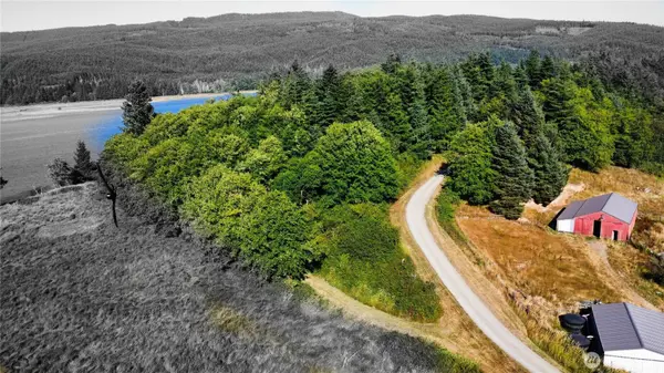 752 Parapala, Naselle, WA 98638