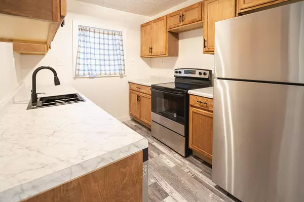 4229 Co Rd 2120, Pomona, MO 65789