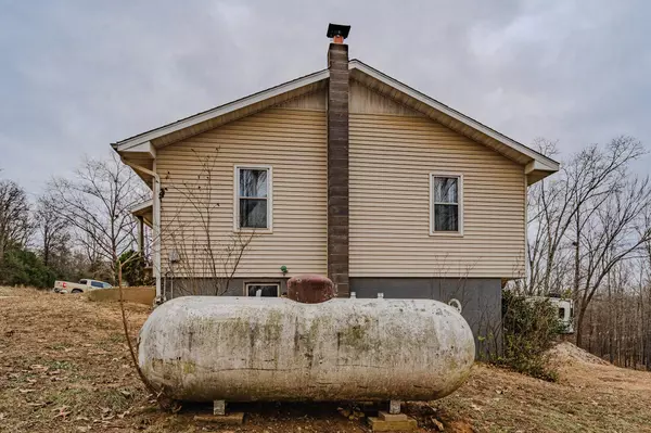 2291 Co Rd 2010, West Plains, MO 65775