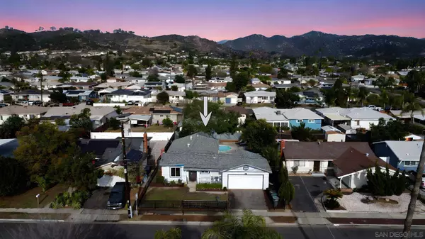 820 Daisy St, Escondido, CA 92027