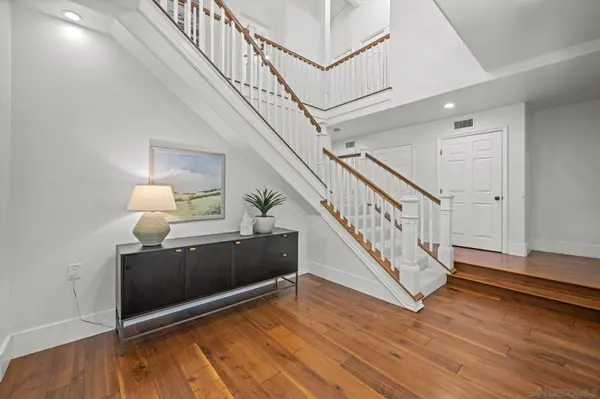 3412 Buena Creek Rd, Vista, CA 92084