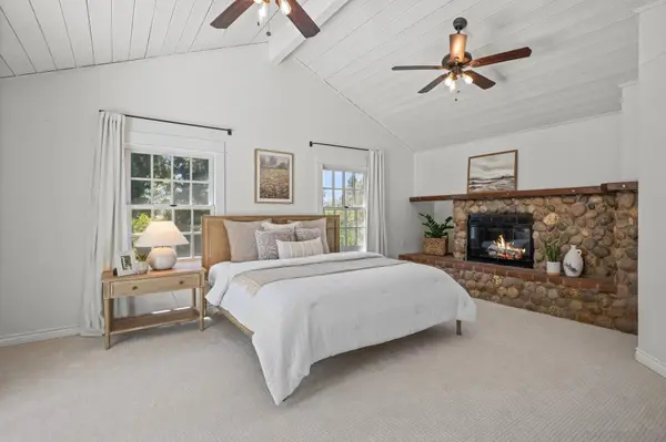 3412 Buena Creek Rd, Vista, CA 92084
