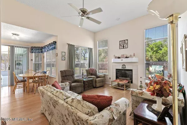 388 LOLLY LN, St. Johns, FL 32259