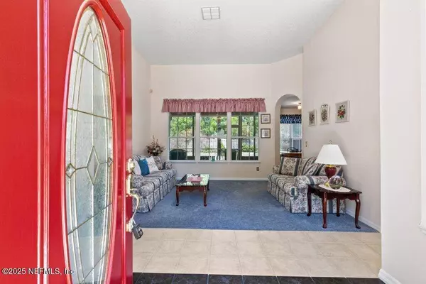 388 LOLLY LN, St. Johns, FL 32259