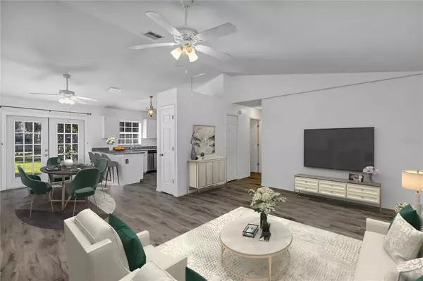 1134 E 10TH AVE, Mount Dora, FL 32757