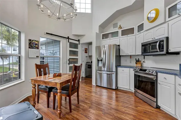 5481 BOUNTY CIR, Tavares, FL 32778